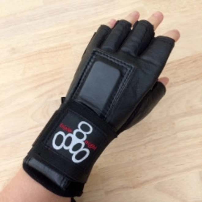 Triple 8 Triple8 Hired Hands 7 Triple 8 Triple8 Hired Hands - Image 5